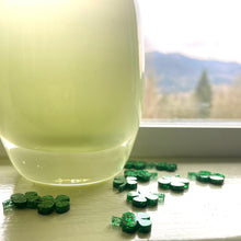 Load image into Gallery viewer, Four Leaf Clover Shamrock Table Scatter